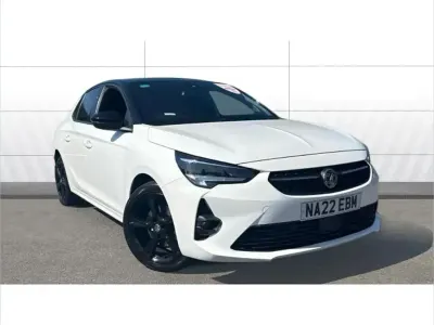 Used Vauxhall Corsa Edition 101 HP (74 kW) 2022 White Hatchback
