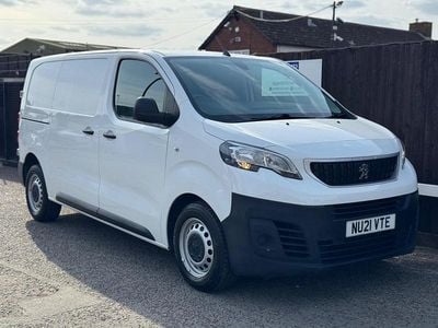 White Used 2021 Peugeot Expert S Van | £10,995 (Good price)