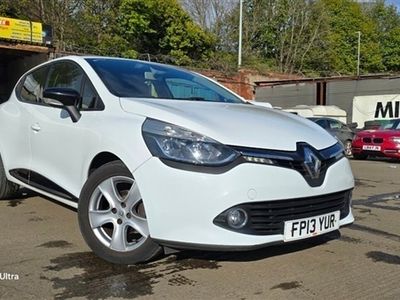 used Renault Clio IV 0.9 DYNAMIQUE MEDIANAV ENERGY TCE S/S 5d 90 BHP