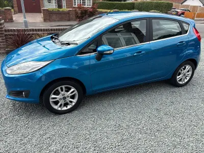 Used Ford Fiesta Zetec 2015 Blue Hatchback