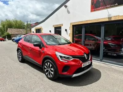 Used Renault Captur Evolution 2023 Red SUV