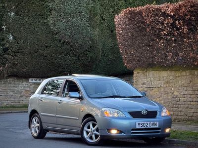 Used Toyota Corolla 110 HP (80 kW) 2002 Grey Hatchback