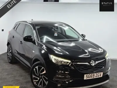 Używany Vauxhall Grandland X Elite 130 KM (95 kW) 2019 Czarny SUV