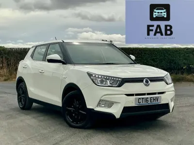 Used SsangYong Tivoli 115 HP (84 kW) 2016 White SUV