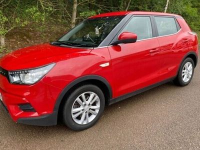 used Ssangyong Tivoli (2017/66)1.6 SE 5d