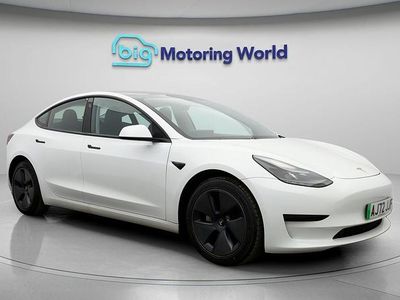 White Used 2022 Tesla Model 3 RWD Sedan | £17,100 (Fair price)