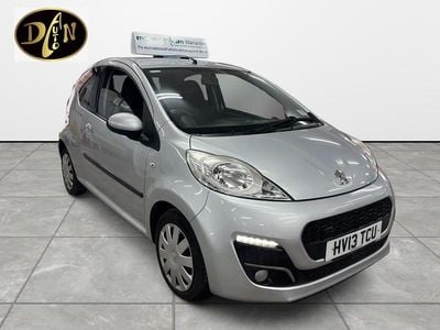 Used Peugeot 107 Allure 68 HP (50 kW) 2013 Silver Hatchback