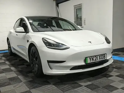 Used Tesla Model 3 Standard Range 208 kW (283 HP) 2021 White Sedan