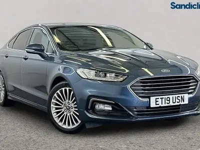 Used Ford Mondeo Titanium 165 HP (121 kW) 2019 Blue Hatchback