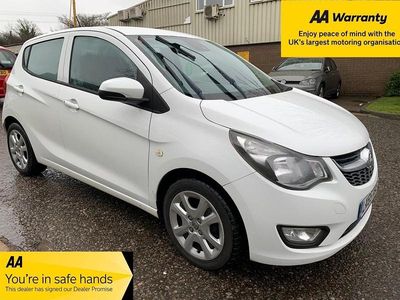 Used Vauxhall Viva 75 HP (55 kW) 2015 White Hatchback
