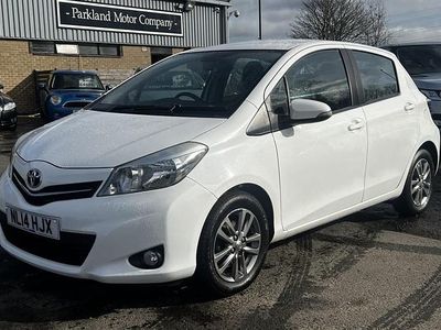 Used Toyota Yaris Plus 2014 White Hatchback