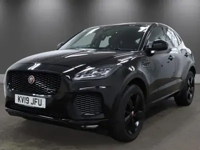 Używany Jaguar E-Pace R-Dynamic 180 KM (132 kW) 2019 Czarny SUV