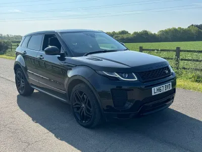Used Land Rover Range Rover evoque HSE Dynamic 2018 Black Estate