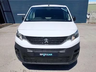 Used Peugeot Partner Premium 102 HP (75 kW) 2023 White MPV