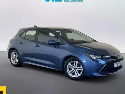 Used Toyota Corolla 116 HP (85 kW) 2019 Blue Hatchback