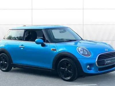 Used Mini Cooper Hatch 136 HP (100 kW) 2017 Blue Hatchback
