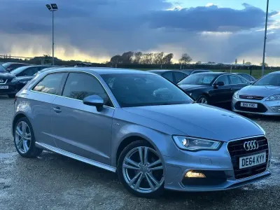 Usado Audi A3 S-Line 2014 Prateado Citadino