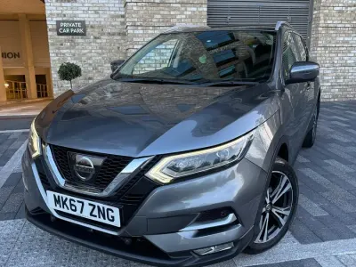 Used Nissan Qashqai N-Connecta 115 HP (84 kW) 2017 Grey SUV