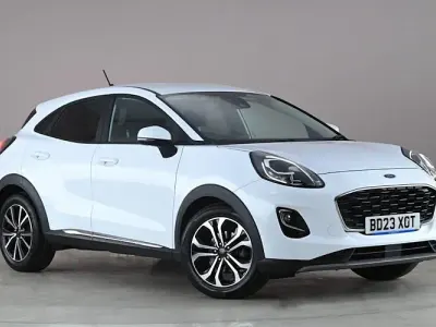 Usado Ford Puma Titanium 125 HP (91 kW) 2023 Branco SUV