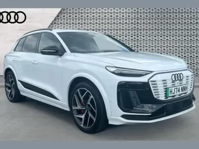 Used Audi Q6 e-tron Advanced 285 kW (388 HP) 2024 White SUV