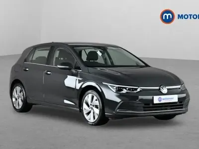 Second-hand VW Golf VIII Style 131 CP (96 kW) 2023 Gri Hatchback