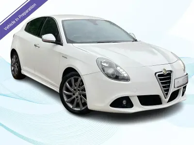 Used Alfa Romeo Giulietta Veloce 170 HP (125 kW) 2012 White Hatchback