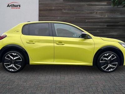 Used Peugeot 208 GT 108 HP (79 kW) 2025 Yellow Hatchback