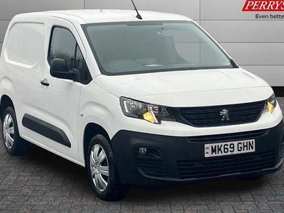 Used Peugeot Partner 102 HP (75 kW) 2021 MPV