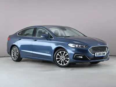 Used Ford Mondeo Titanium 187 HP (137 kW) 2019 Blue Sedan