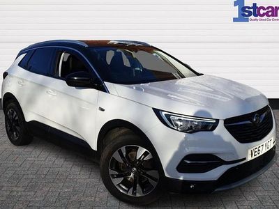 Used Vauxhall Grandland X Sport 120 HP (88 kW) 2018 White SUV