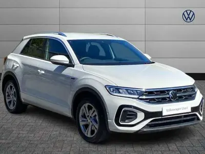 Usado VW T-Roc R-line 150 HP (110 kW) 2025 Cinzento SUV