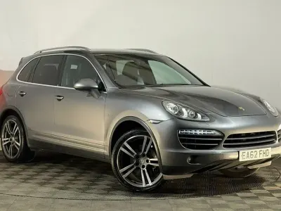 Begagnad Porsche Cayenne 382 HK (280 kW) 2013 SUV