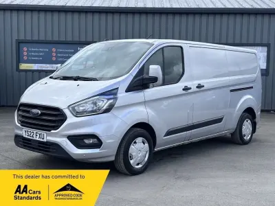 Begagnad Ford Transit Custom Trend 130 HK (95 kW) 2022 Silver Van