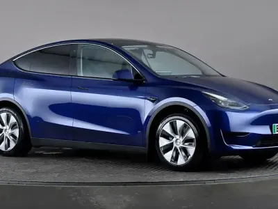 Usado Tesla Model Y RWD 219 kW (299 HP) 2023 Azul SUV