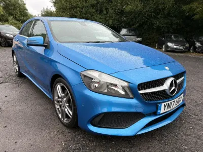 Usado Mercedes A180 Executive 2017 Azul Citadino