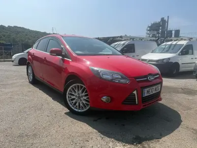 Used Ford Focus Zetec 2012 Red Hatchback