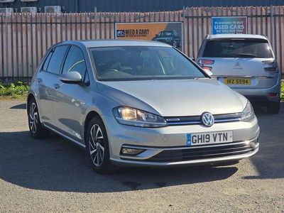 Second-hand VW Golf VII Match 130 CP (95 kW) 2019 Argintiu Hatchback