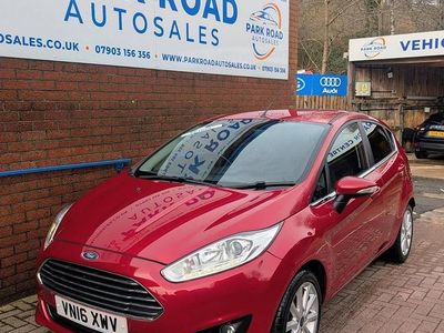 Used Ford Fiesta Titanium 2016 Red Hatchback