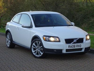 Used Volvo C30 SE 136 HP (100 kW) 2008 White Hatchback