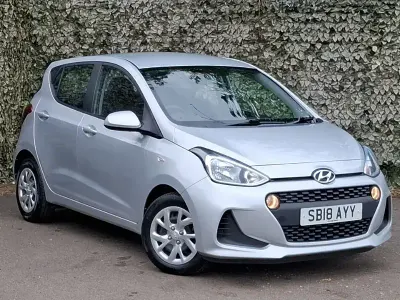 Used Hyundai i10 SE 66 HP (48 kW) 2018 Silver Hatchback