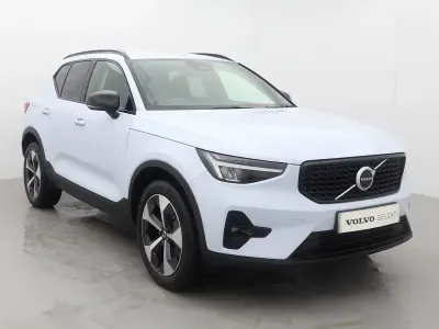 Used Volvo XC40 Plus 194 HP (142 kW) 2025 Blue SUV