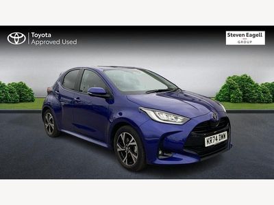 Used Toyota Yaris Hybrid Design 116 HP (85 kW) 2024 Blue Hatchback
