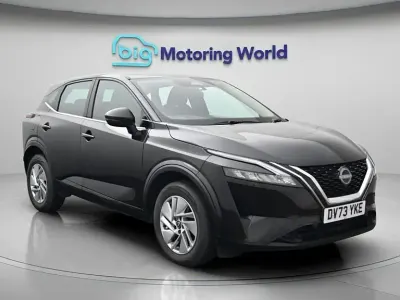Used Nissan Qashqai Acenta Premium 140 HP (102 kW) 2023 Black SUV
