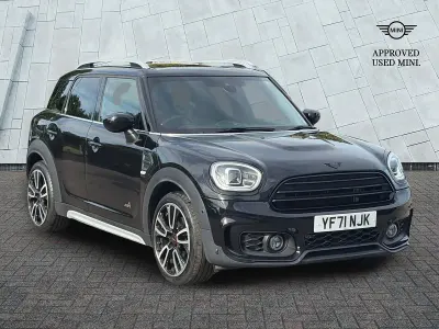 Used Mini Cooper Countryman Sport 136 HP (100 kW) 2022 Black SUV