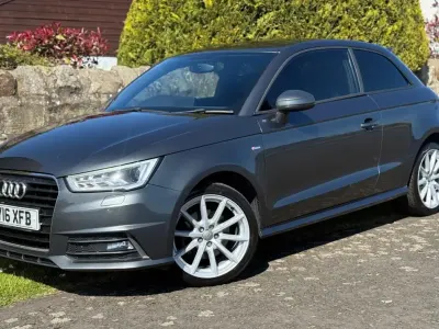 Begagnad Audi A1 S-Line 116 HK (85 kW) 2016 Grå Halvkombi