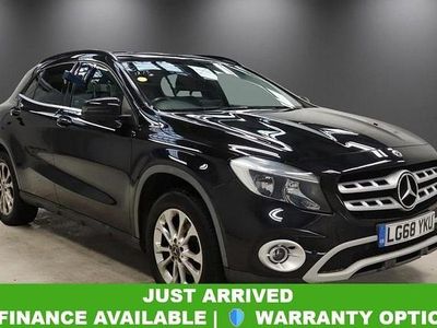Used Mercedes GLA200 Executive 156 HP (114 kW) 2018 Black SUV
