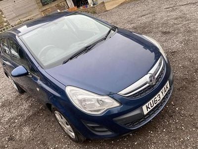 Used Vauxhall Corsa S 95 HP (69 kW) 2013 Blue Hatchback