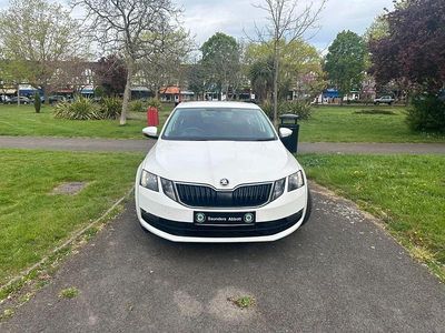 Used Skoda Octavia SE Technology 150 HP (110 kW) 2019 White Hatchback