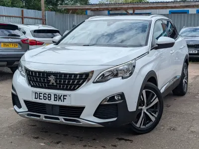 Used Peugeot 3008 Allure 130 HP (95 kW) 2018 White SUV