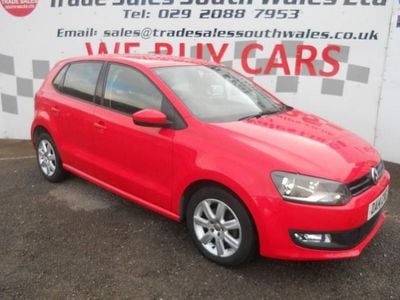 Used VW Polo Edition 75 HP (55 kW) 2014 Red Hatchback